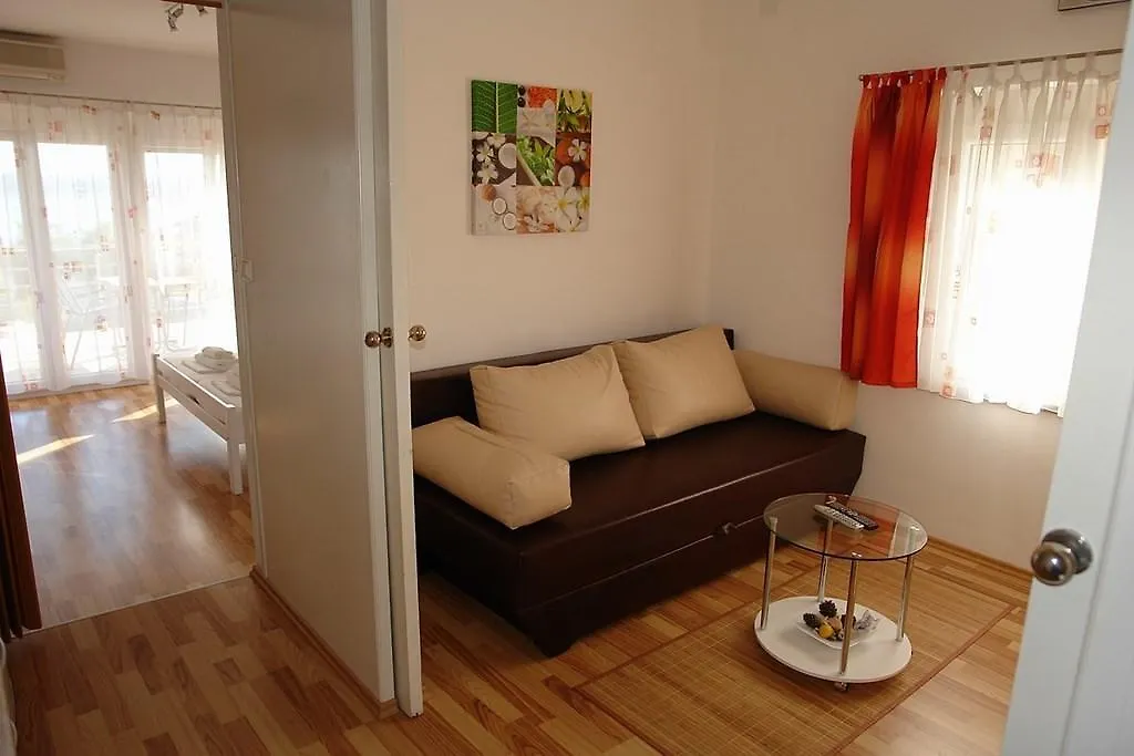 Apartment Dramalj 31 0*,